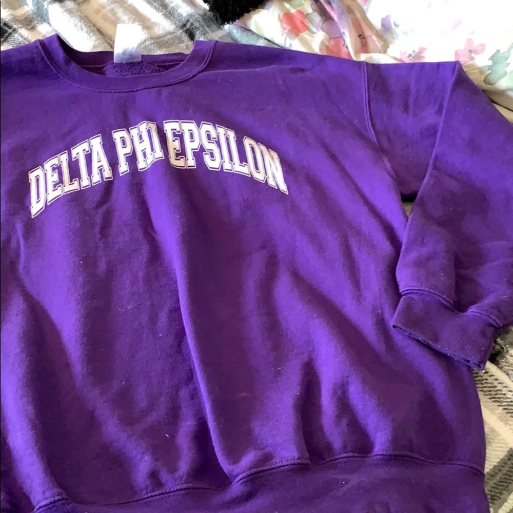 Purple delta phi epsilon crewneck. Size L
